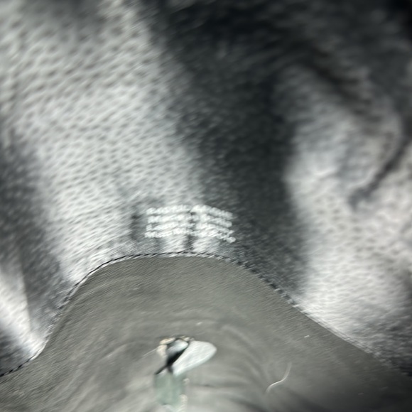 BP women’s over the knee, leather boot - Picture 7 of 9